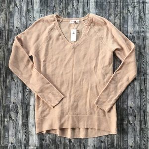 🆕NWT GAP V-Neck Pullover Sweater